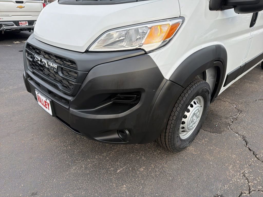 Used 2024 RAM ProMaster 2500 image 11