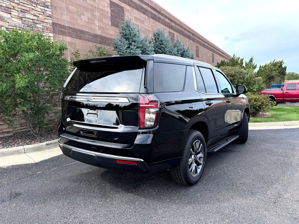 Used 2023 Chevrolet Tahoe LT w/ Luxury Package AWD/4WD image 9