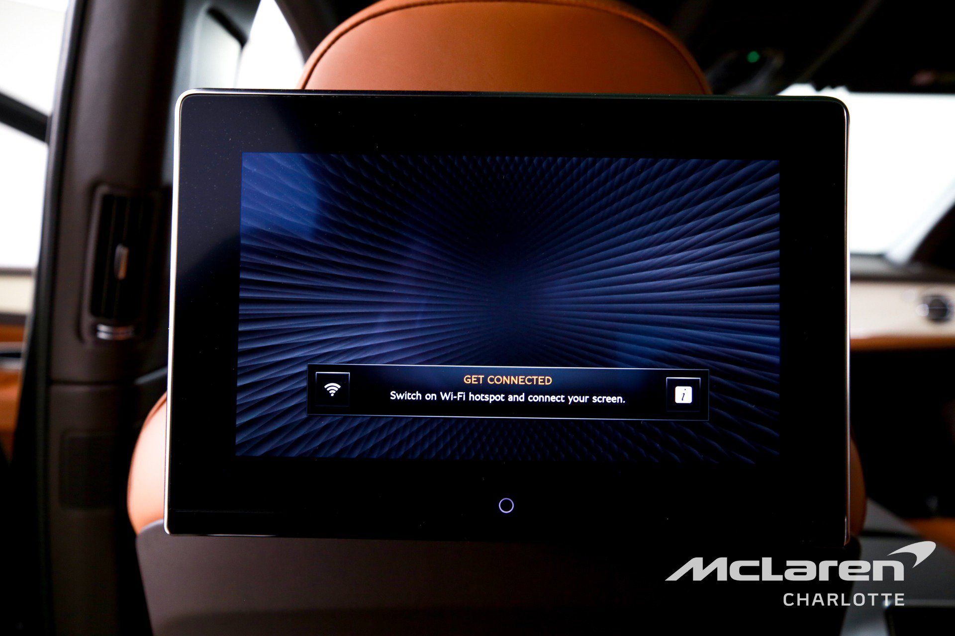 Used 2023 Bentley Bentayga Extended Wheelbase image 20