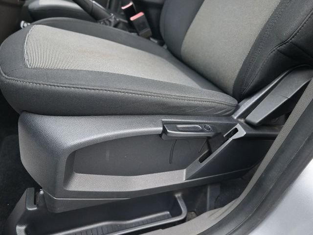 Used 2020 Ford Transit Connect XL image 15