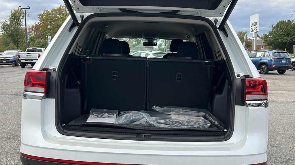 New 2026 Volkswagen Atlas SE image 14