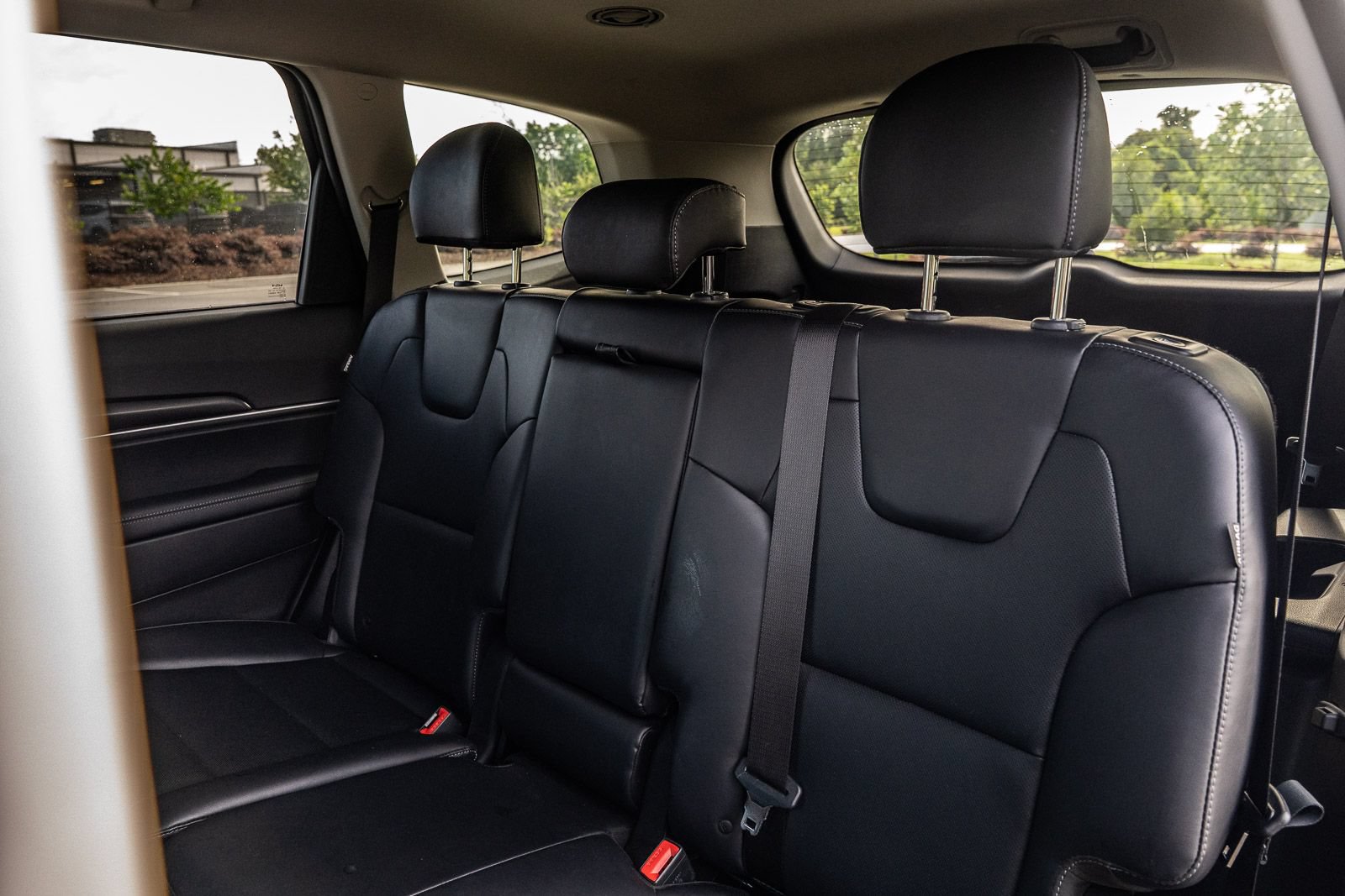 Used 2023 Kia Telluride LX AWD/4WD image 19