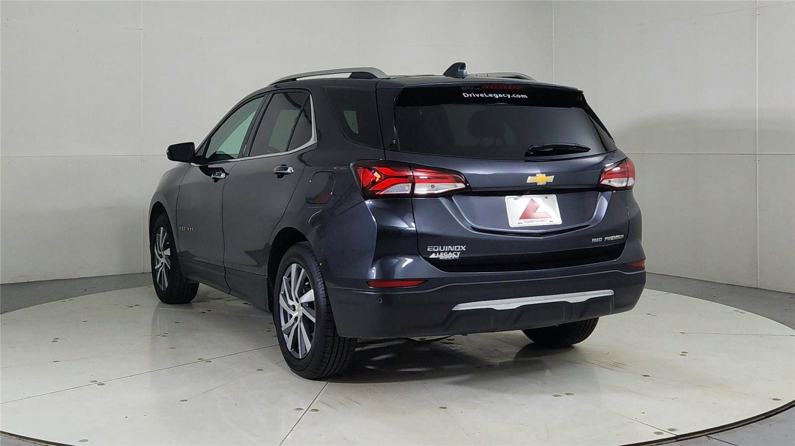 Used 2022 Chevrolet Equinox Premier image 5