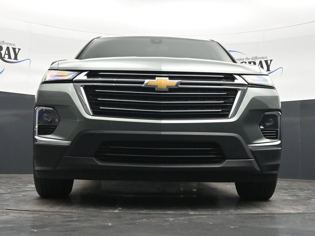 Used 2023 Chevrolet Traverse LT FWD image 18