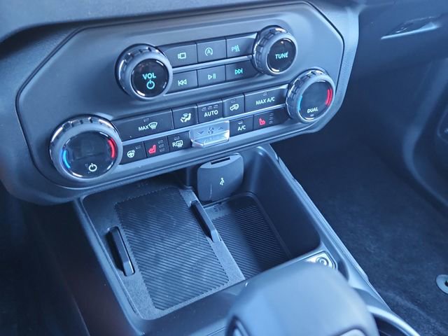 New 2025 Ford Bronco Outer Banks image 20