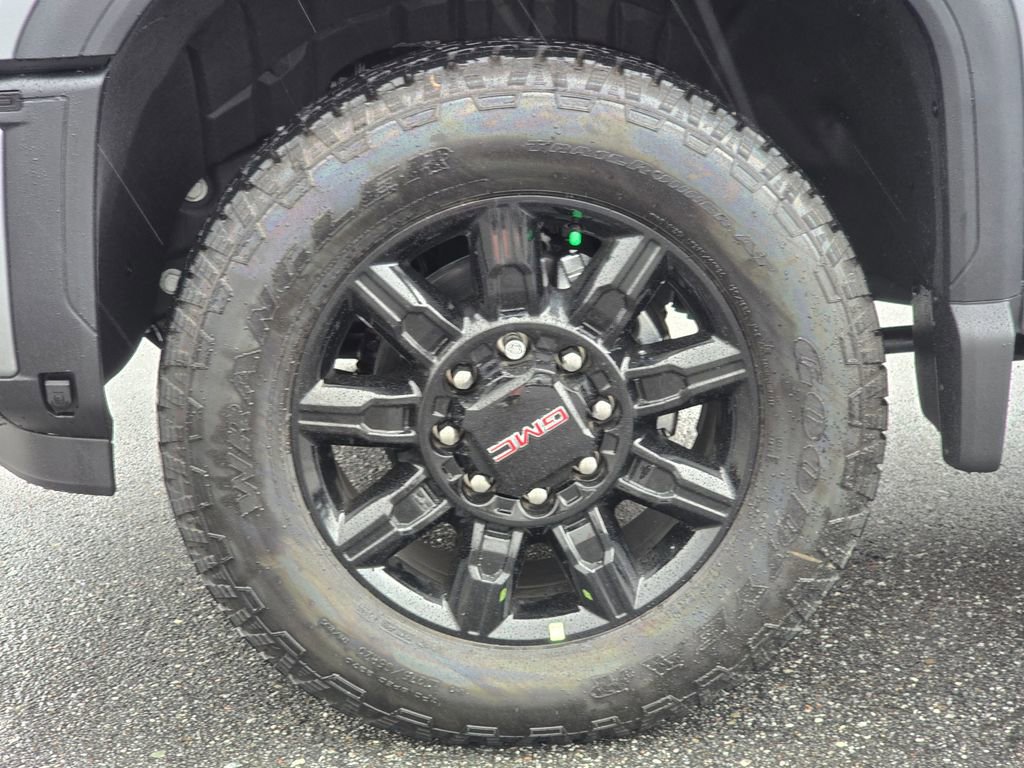 New 2026 GMC Sierra 3500 AT4 w/ AT4 Premium Plus Package image 14