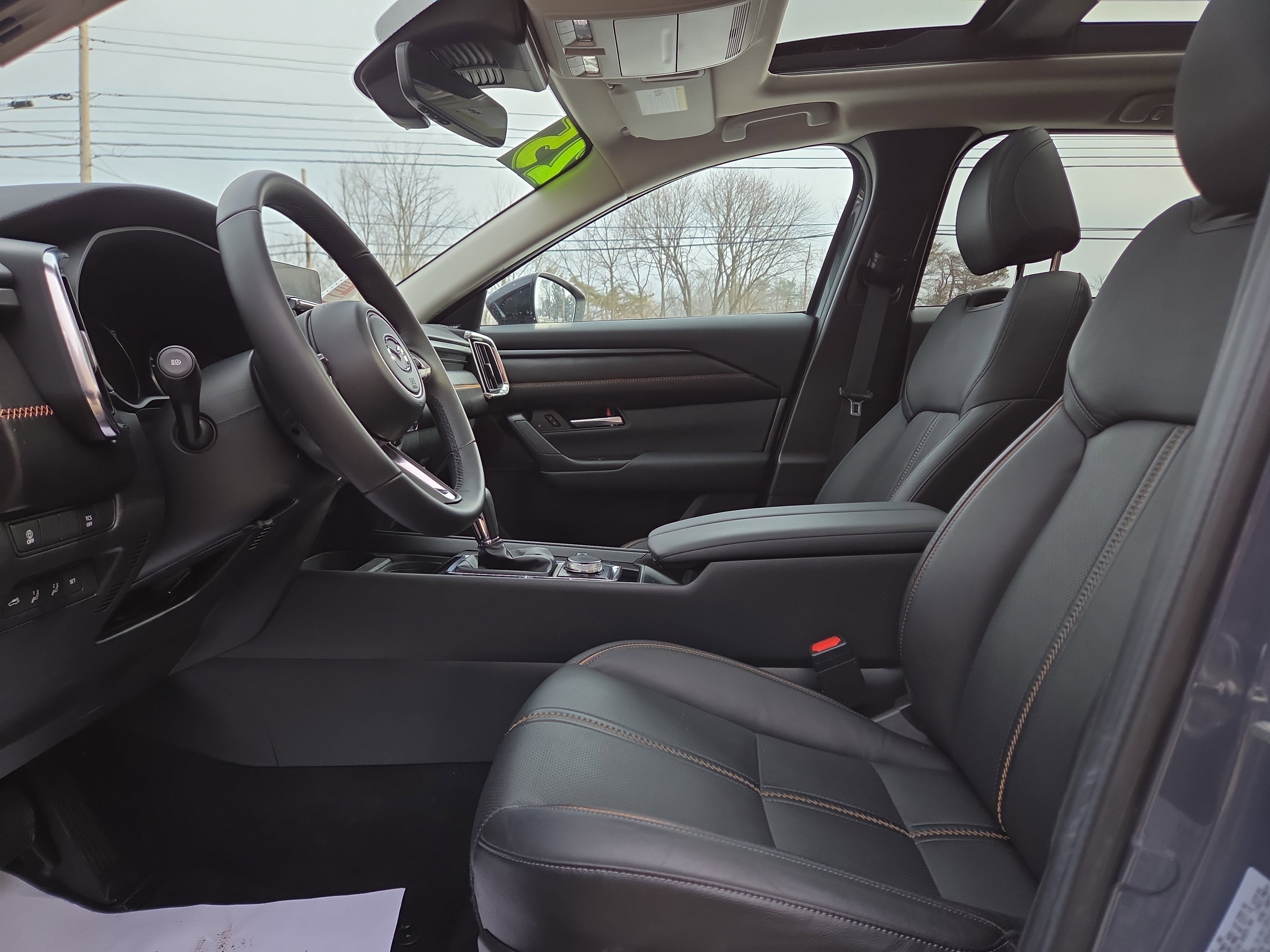 Certified 2025 MAZDA CX-50 AWD 2.5 S w/ Premium Plus Pkg image 12