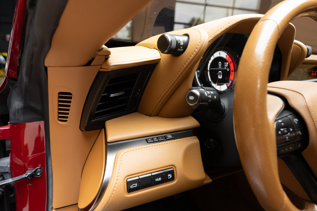Used 2018 Lexus LC 500 Coupe w/ Sport Package RWD image 24