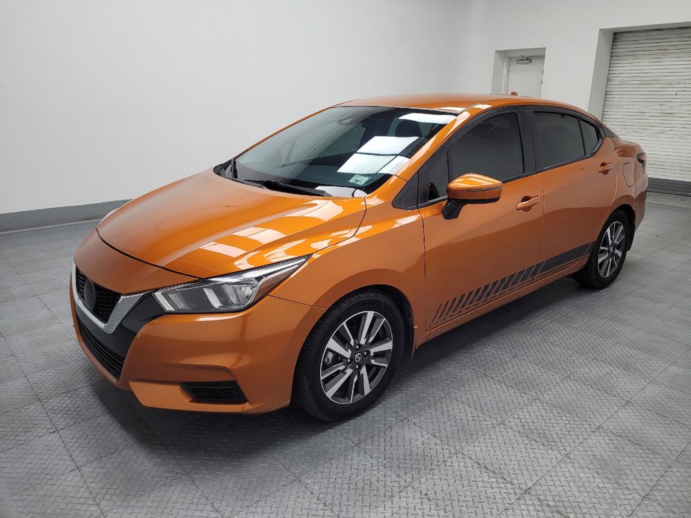 Used 2020 Nissan Versa SV FWD image 2