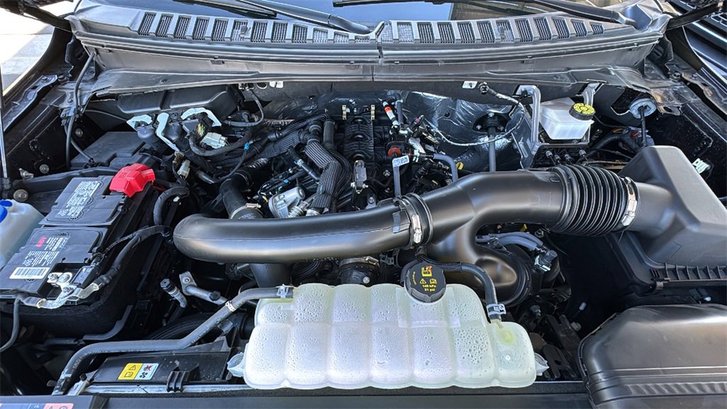 Certified 2024 Ford Expedition Limited image 27