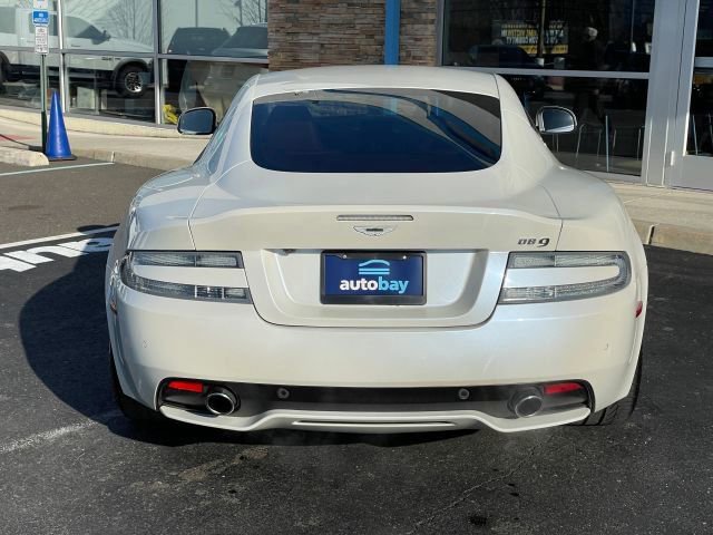 Used 2015 Aston Martin DB9 Coupe RWD image 14
