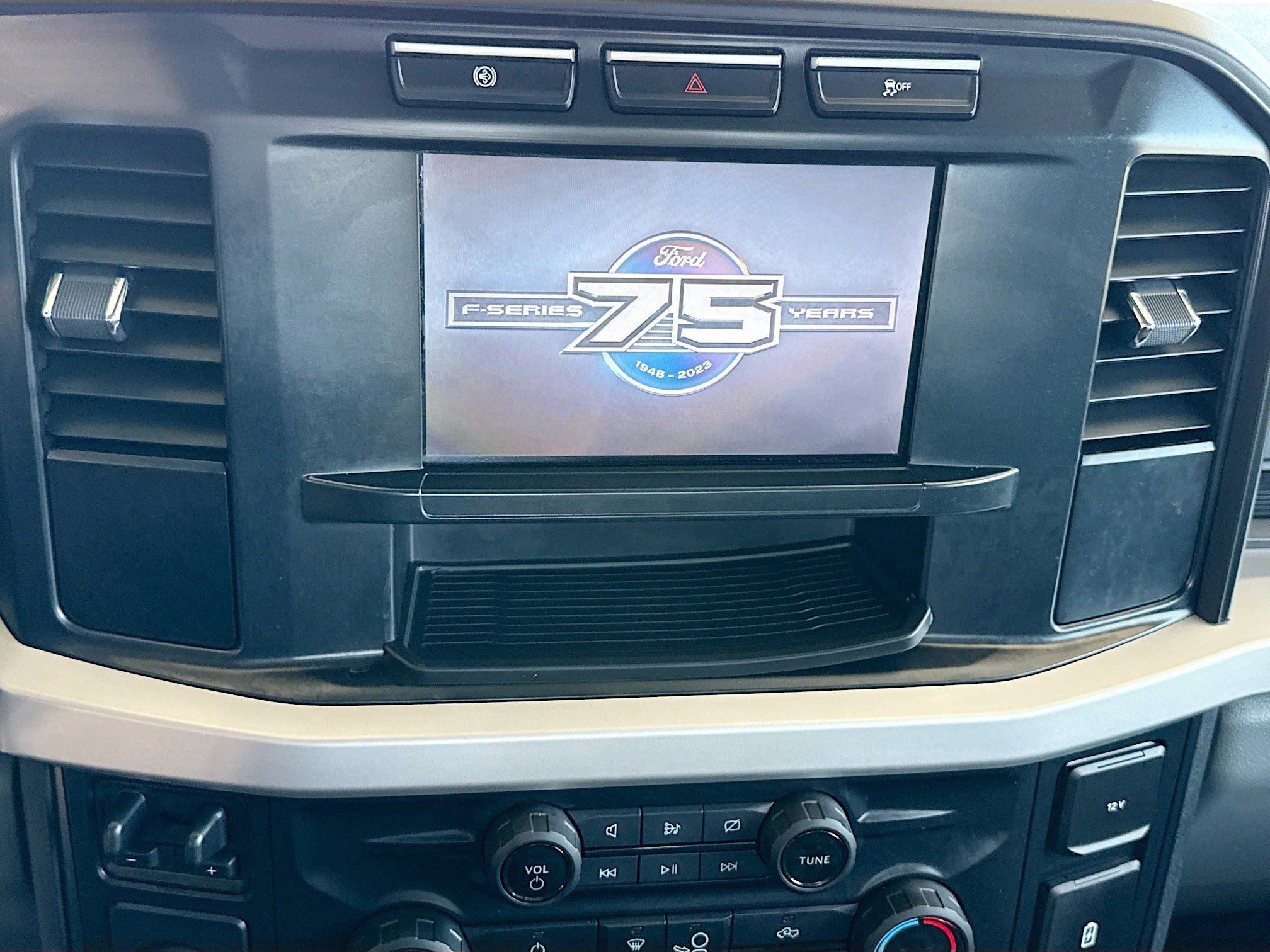 Used 2023 Ford F350 XL w/ XL Chrome Package image 18