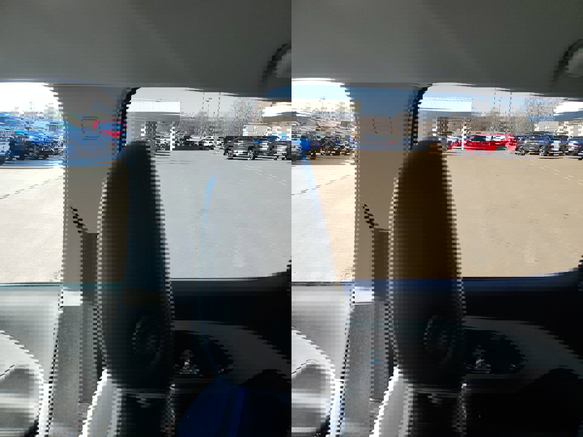 Used 2019 GMC Terrain SLT w/ Preferred Package image 12