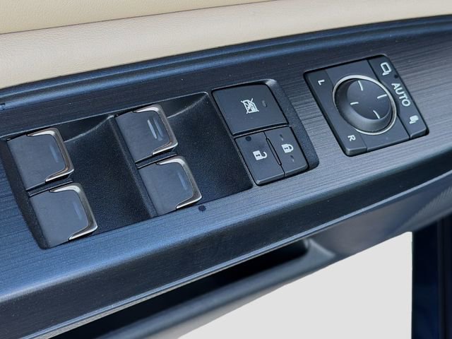 Used 2021 Lexus ES 350 ES 350 w/ Premium Package image 22