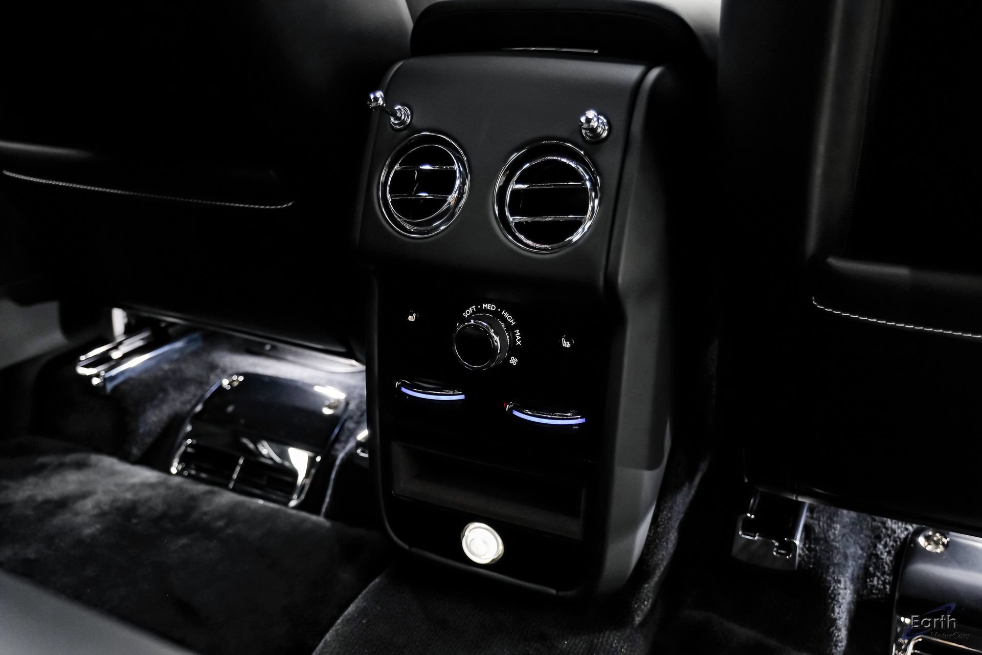 Used 2026 Rolls-Royce Cullinan Black Badge AWD/4WD image 99