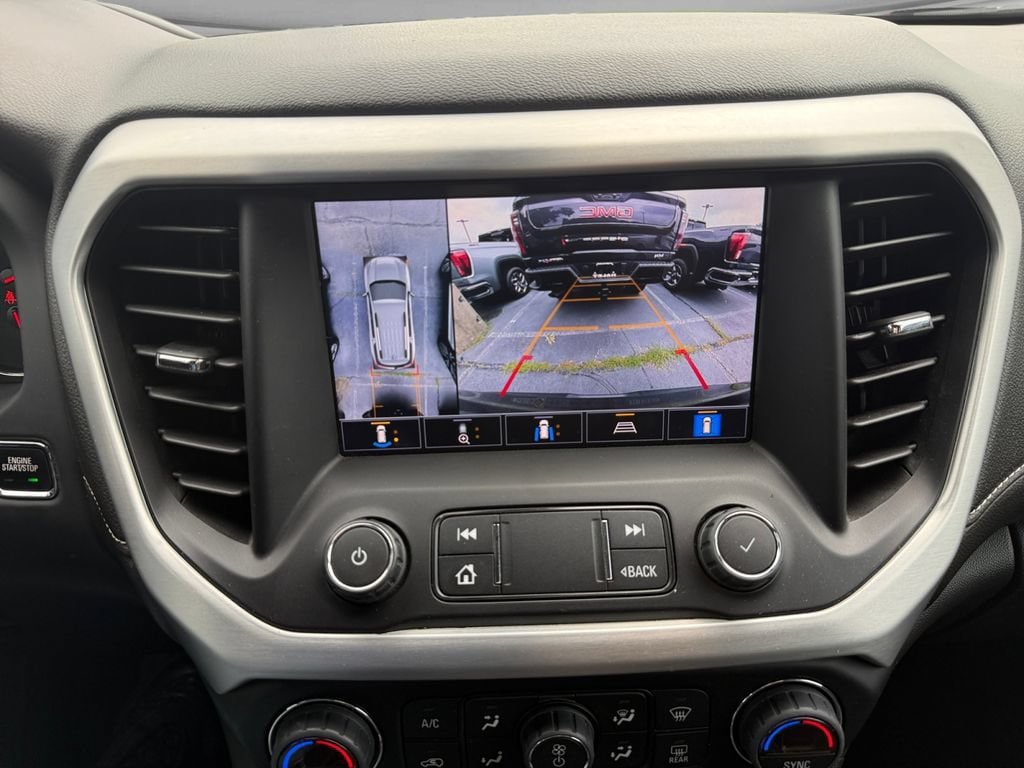 Used 2022 GMC Acadia SLT w/ Technology Package FWD image 20