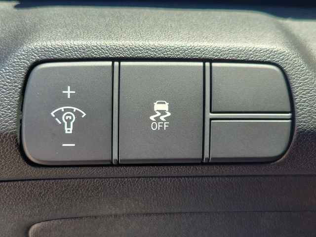 New 2026 Hyundai Elantra SEL Sport FWD image 20
