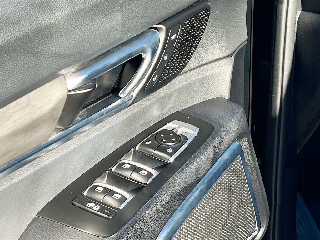 Used 2023 Kia Telluride SX Prestige X-Pro image 18