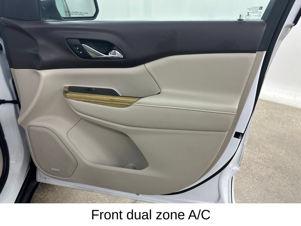 Used 2018 GMC Acadia Denali AWD/4WD image 21