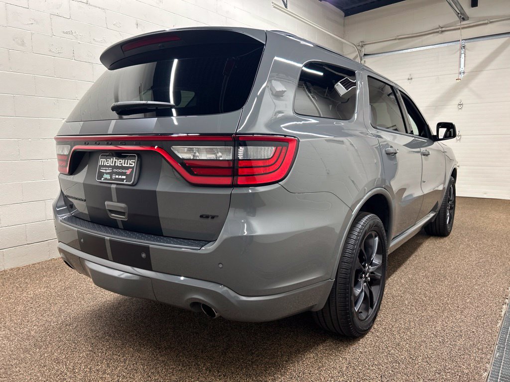 Used 2025 Dodge Durango GT AWD/4WD image 2