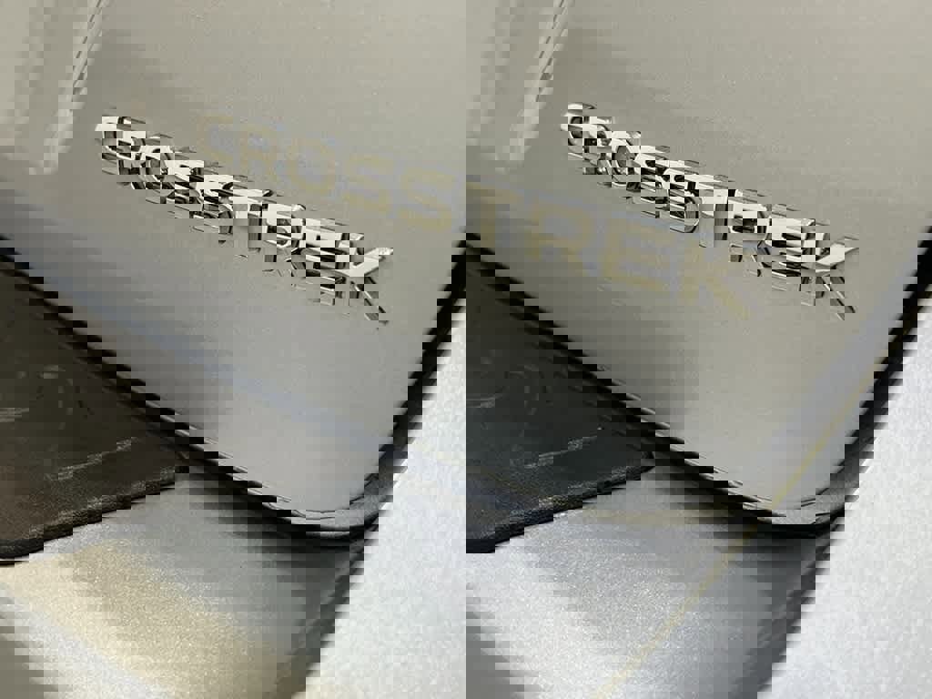 Used 2025 Subaru Crosstrek 2.5i Limited image 10