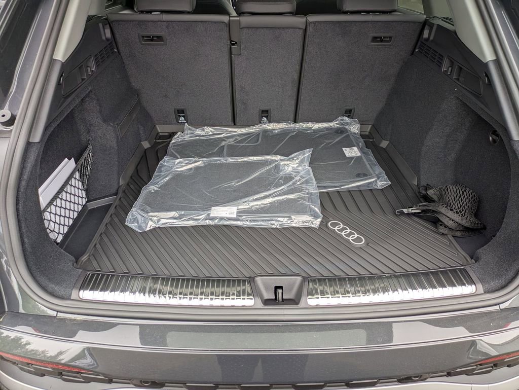 New 2025 Audi Q5 Premium w/ Convenience Package image 34