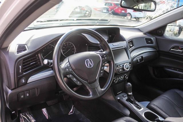 Used 2020 Acura ILX w/ Premium Package image 23