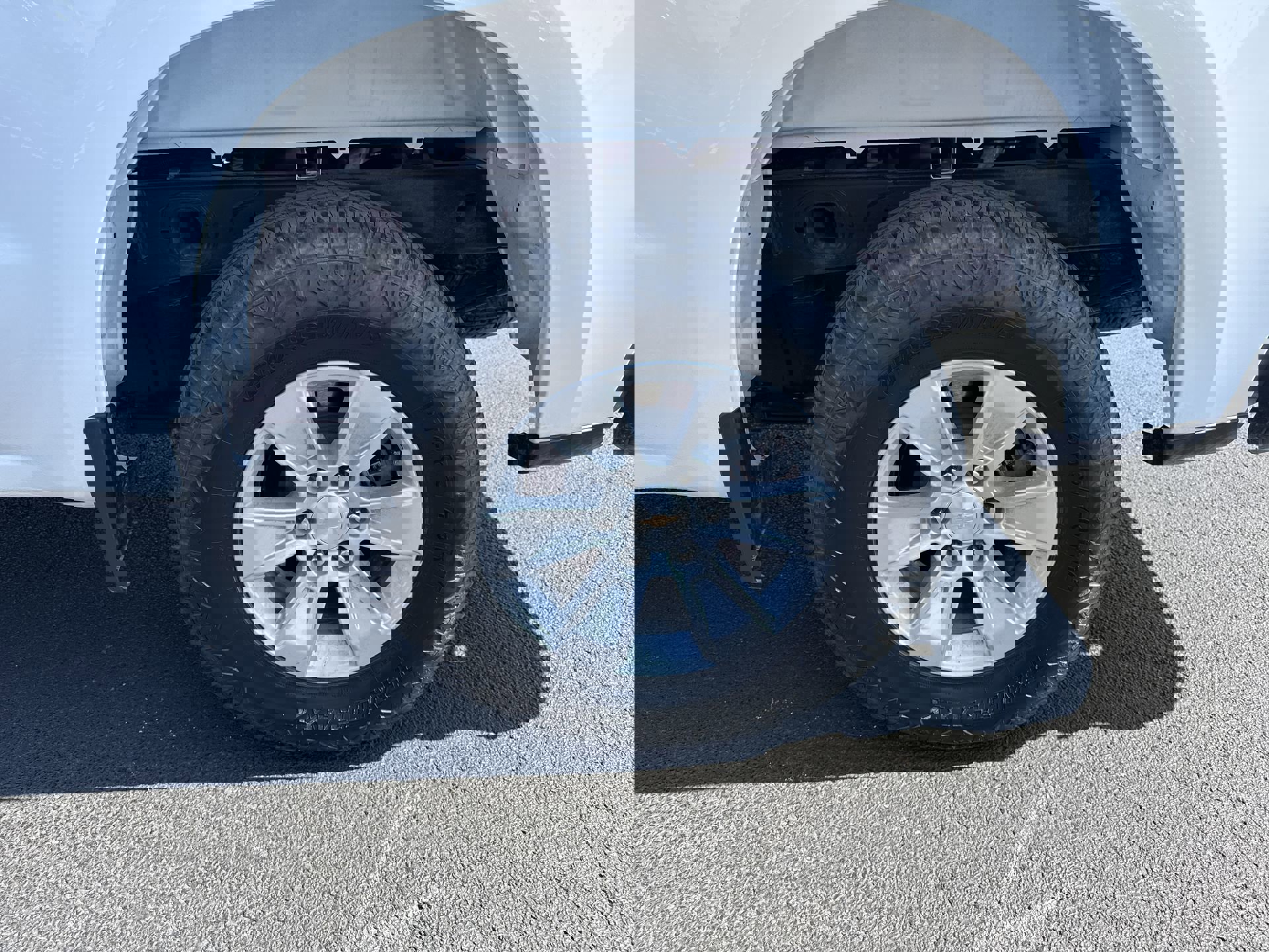 Certified 2025 Chevrolet Silverado 1500 W/T w/ WT Convenience Package image 10