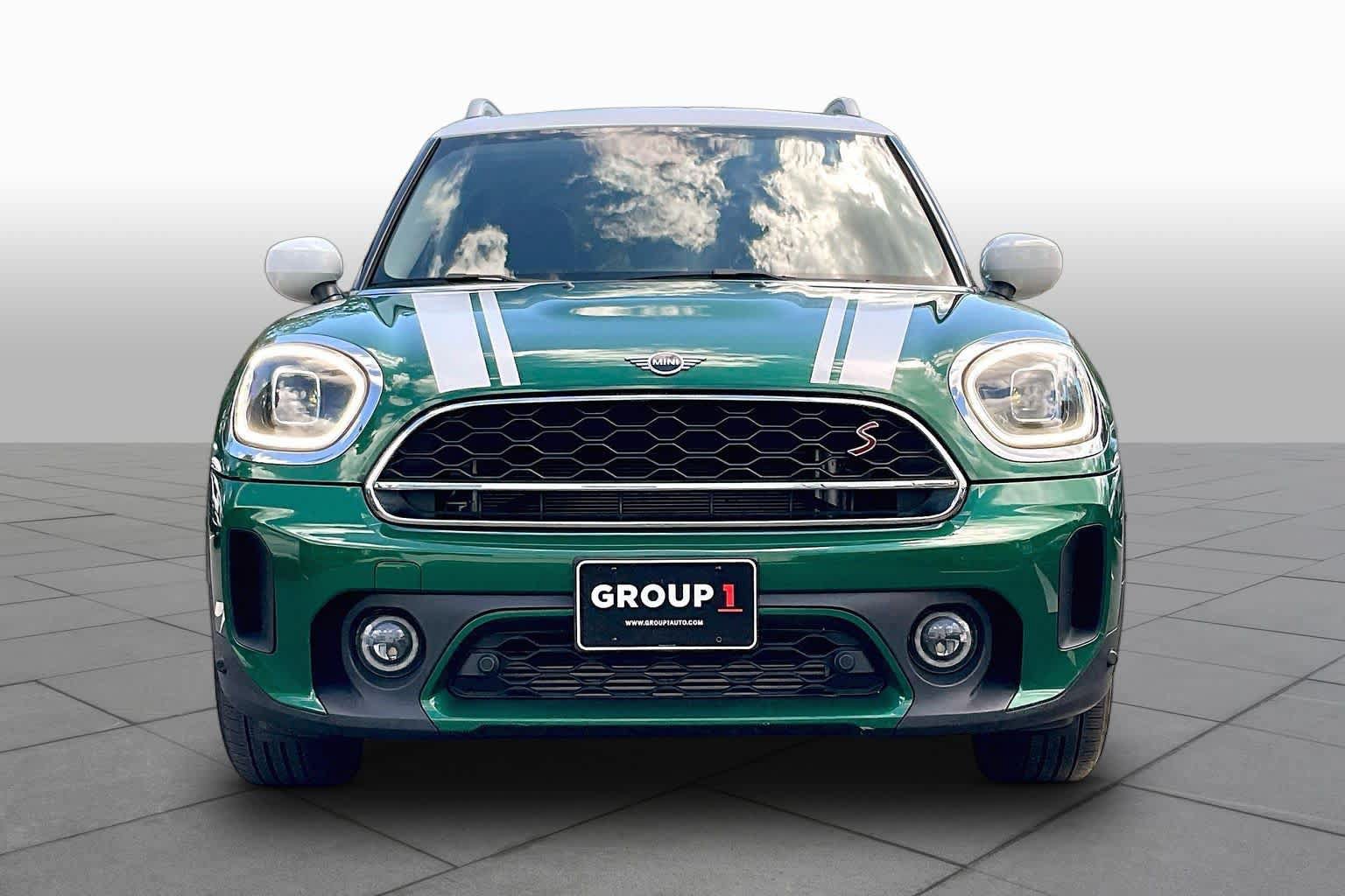 Used 2024 MINI Cooper Countryman S w/ Signature Upholstery Package AWD/4WD image 3