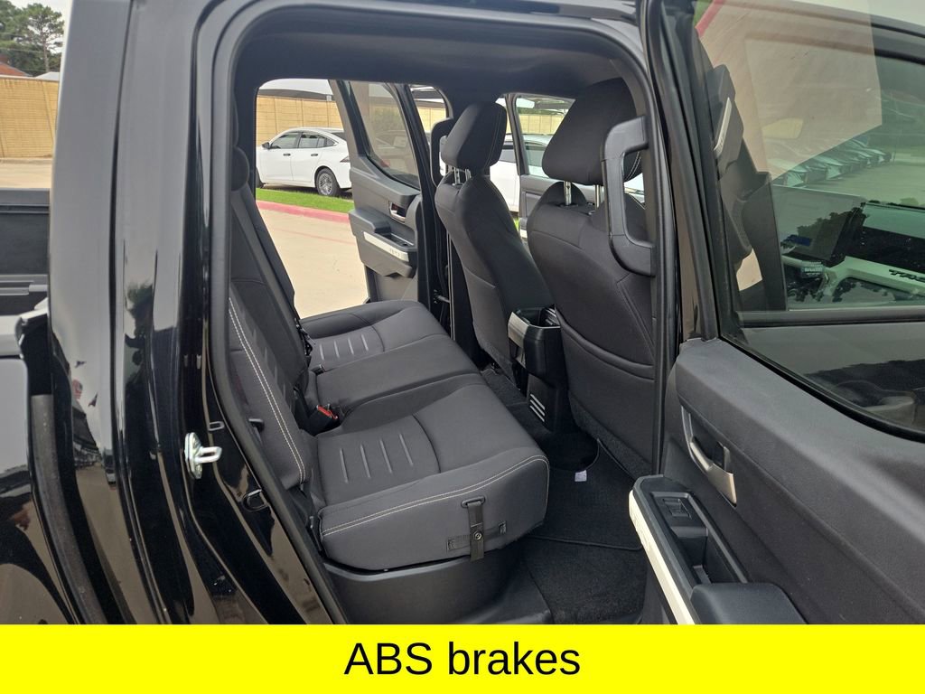 Used 2024 Toyota Tacoma TRD Off-Road AWD/4WD image 26