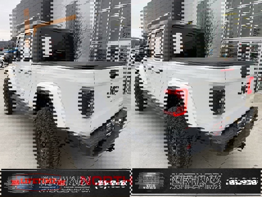Used 2021 Jeep Gladiator Sport image 17