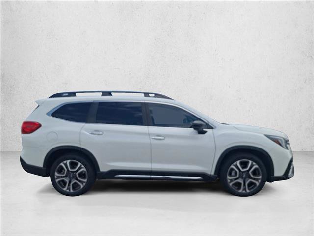 Used 2024 Subaru Ascent Touring AWD/4WD image 4