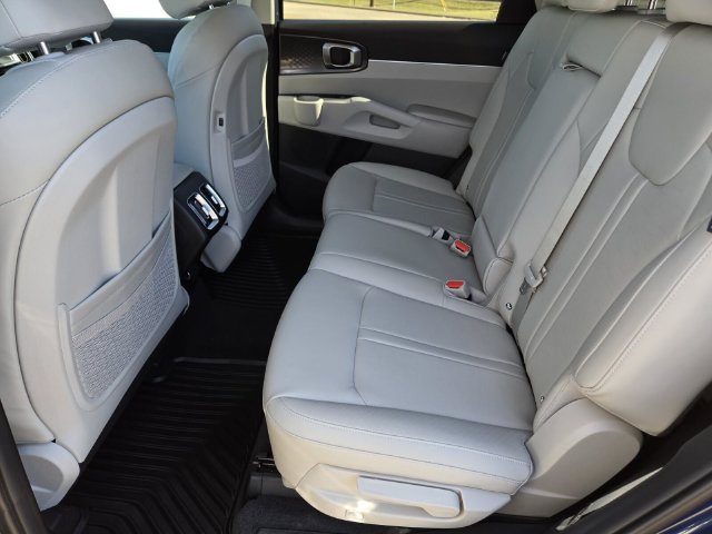 New 2026 Kia Sorento S FWD image 16