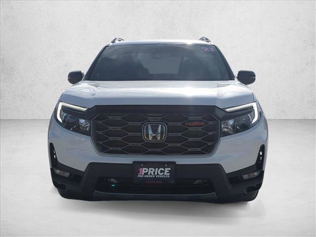 Used 2023 Honda Passport TrailSport image 2