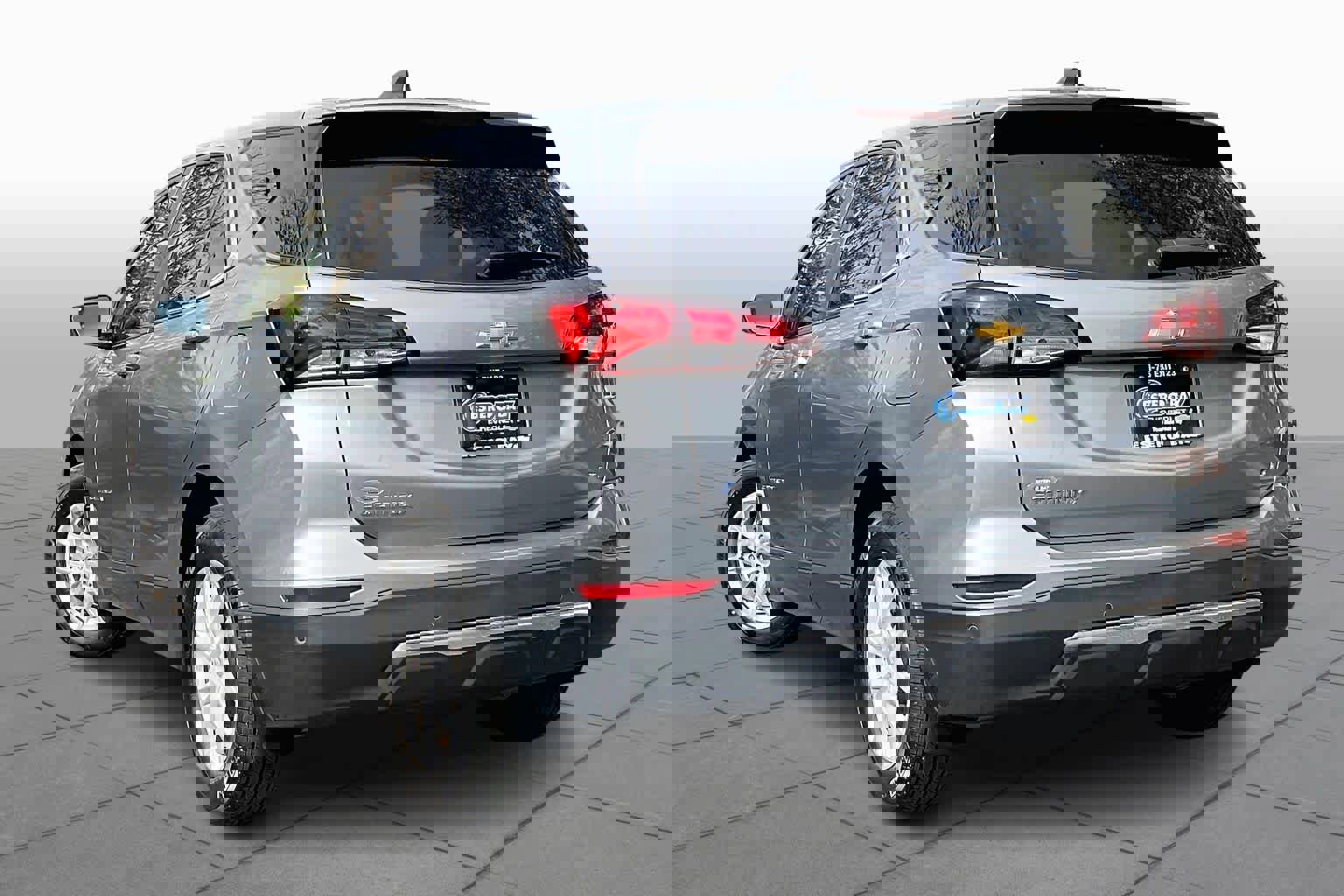 Used 2023 Chevrolet Equinox LT image 12