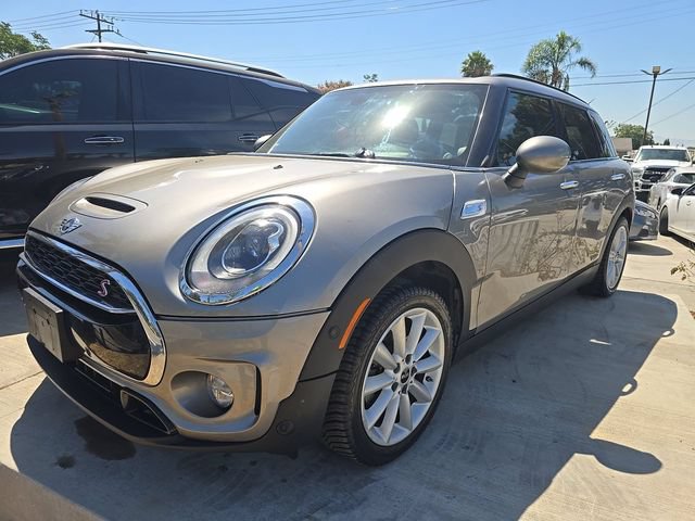 Used 2018 MINI Cooper Clubman S w/ Cold Weather Package FWD image 1