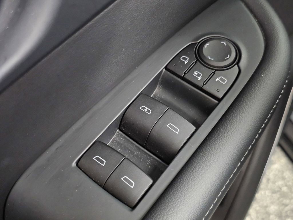 Used 2025 Buick Enclave Preferred image 27