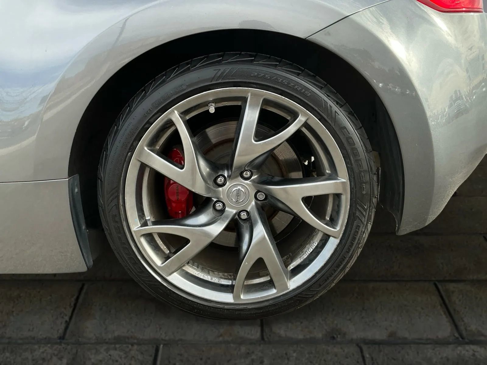 Used 2014 Nissan 370Z Touring w/ Sport Package image 15