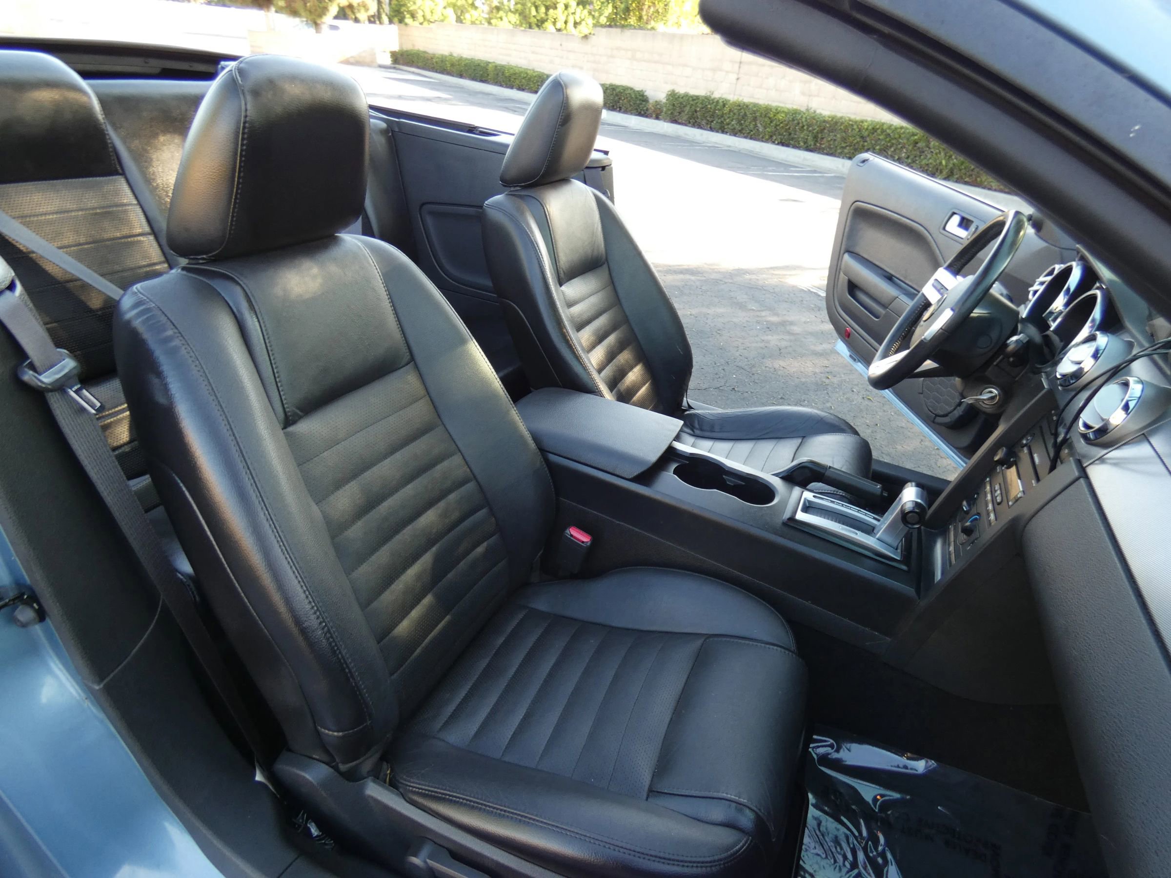 Used 2007 Ford Mustang GT Premium image 26