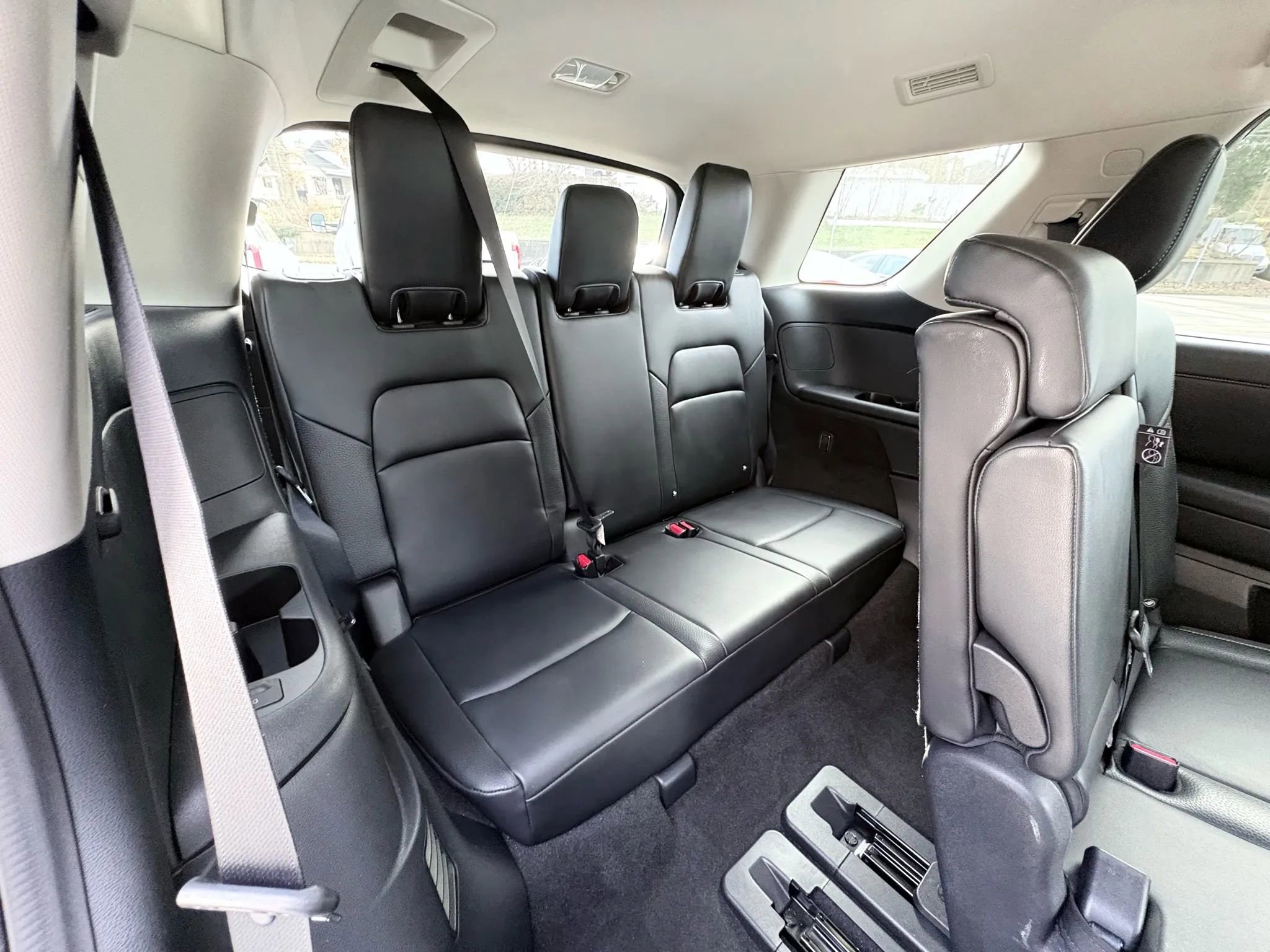 Used 2022 Nissan Pathfinder SL image 21