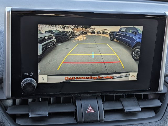 Certified 2025 Toyota RAV4 LE AWD/4WD image 18
