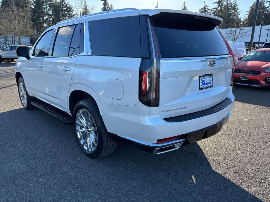 Used 2023 Cadillac Escalade Premium Luxury image 7