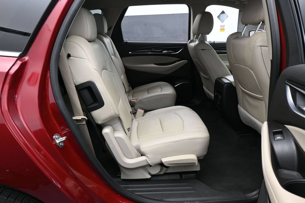 Used 2020 Buick Enclave Essence FWD image 36