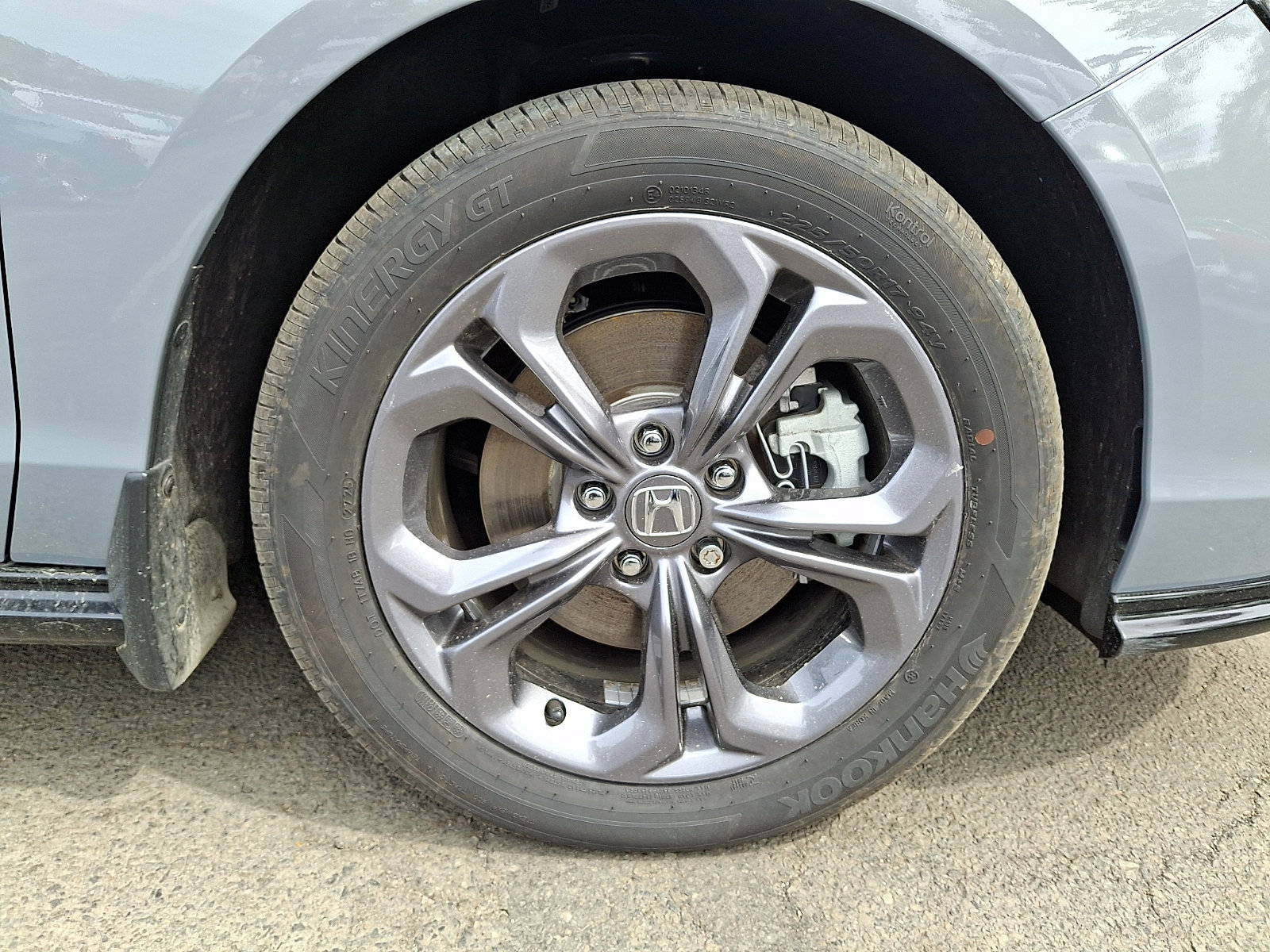 Used 2023 Honda Accord EX-L image 9