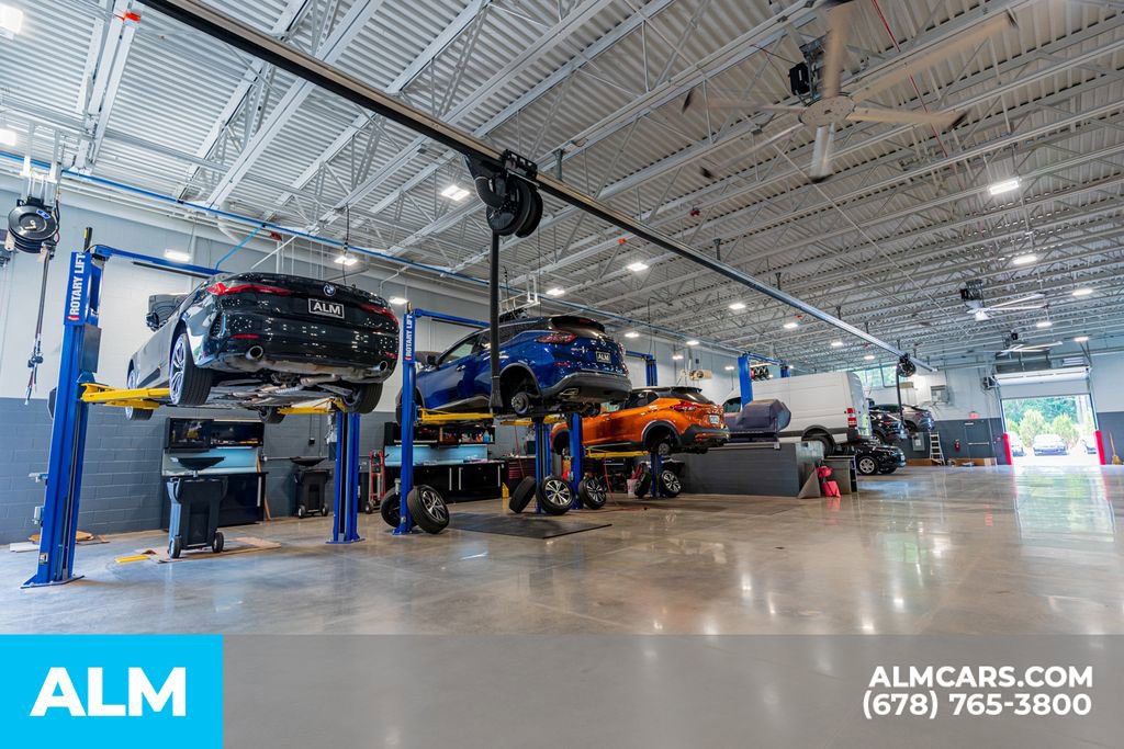 Used 2024 GMC Sierra 3500 Denali w/ Denali Reserve Package image 63