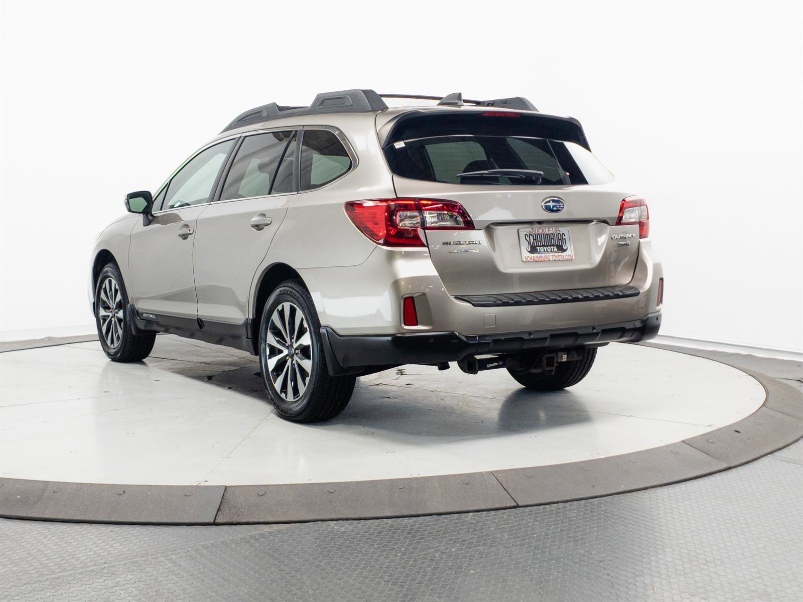 Used 2017 Subaru Outback 2.5i Limited AWD/4WD image 9