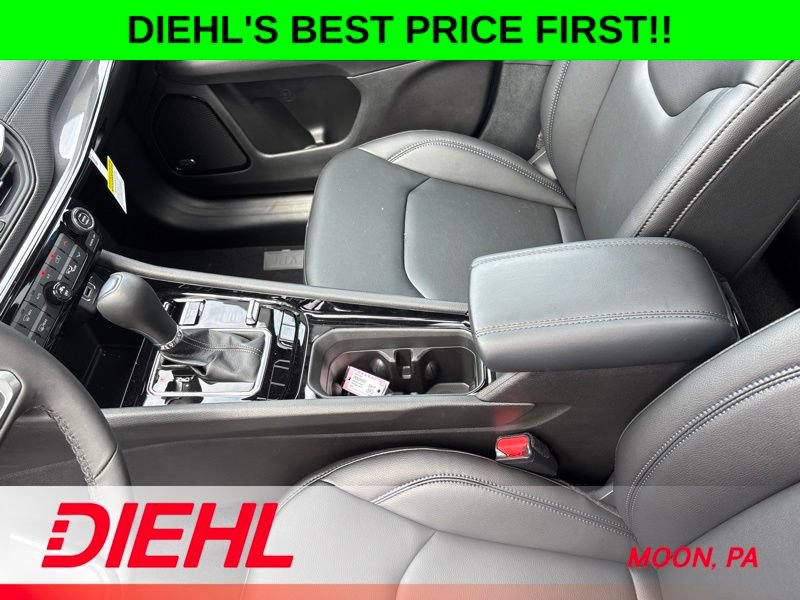 New 2026 Jeep Compass Limited w/ Sun, Sound & Navigation Group AWD/4WD image 38