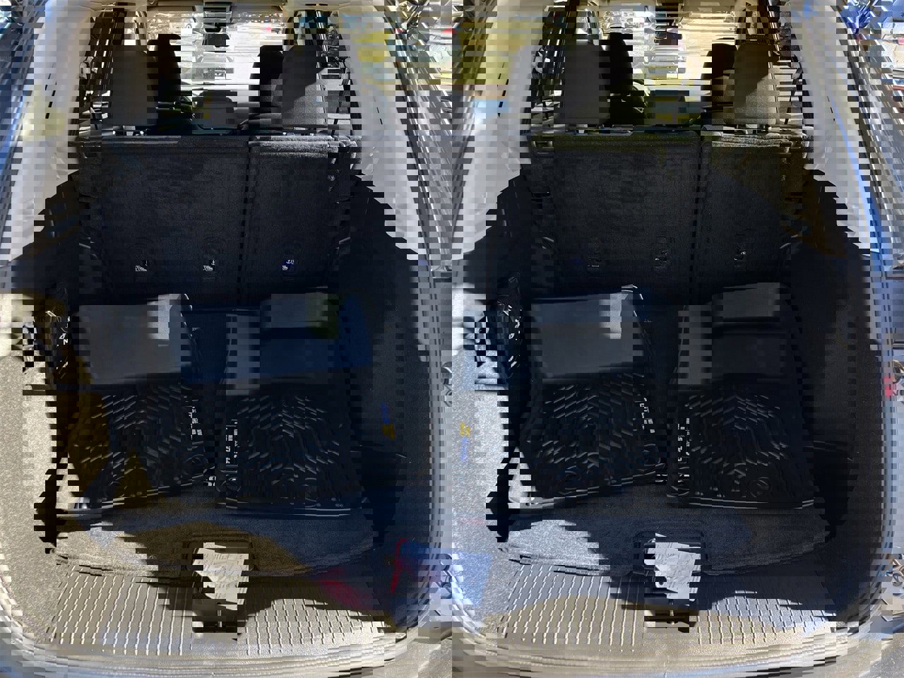 Certified 2023 Nissan Rogue SV image 26