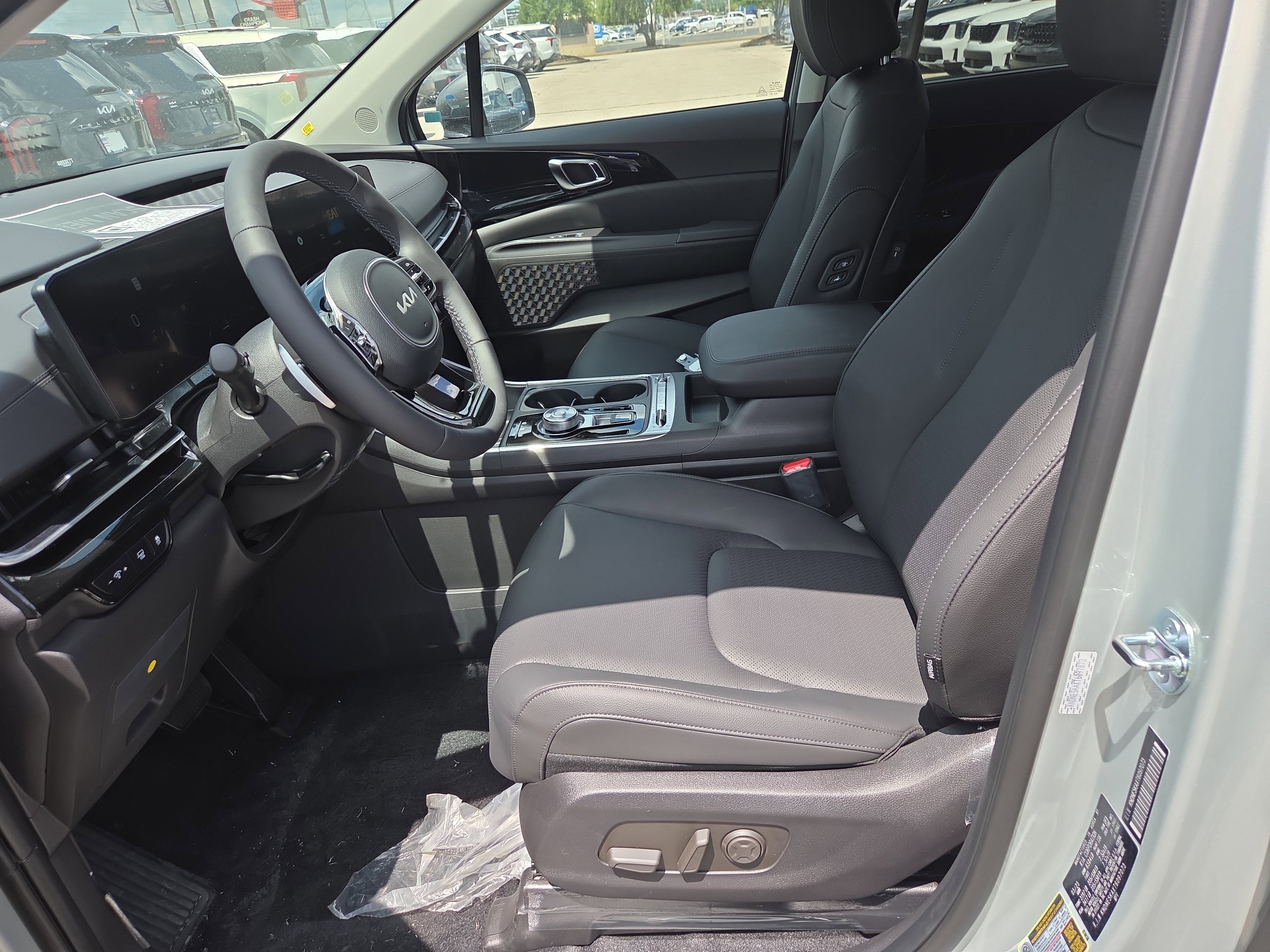 New 2026 Kia Carnival SX Prestige image 4