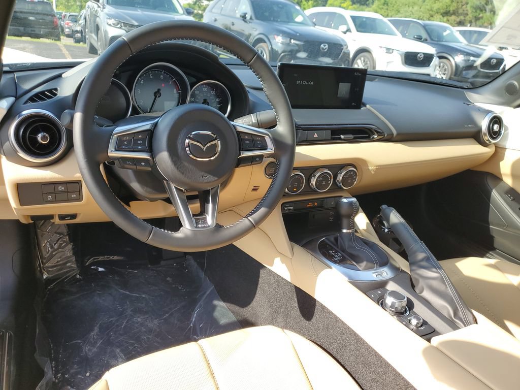 New 2026 MAZDA MX-5 Miata RF Grand Touring w/ Weather Package RWD image 11